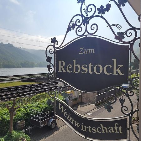 Gasthaus Zum Rebstock Hirzenach Exteriör bild